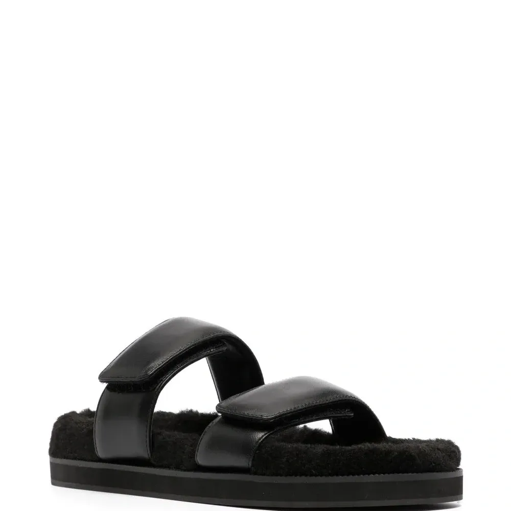 Сандалии Theo