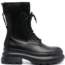 Массивные ботинки Amy на шнуровке