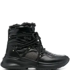 Ботинки на шнуровке