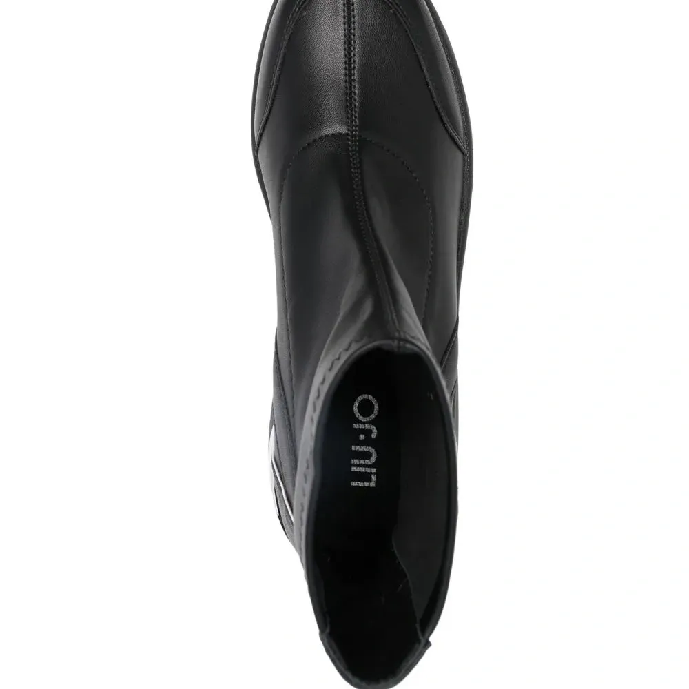 Кроссовки Alyssa 06 Mid