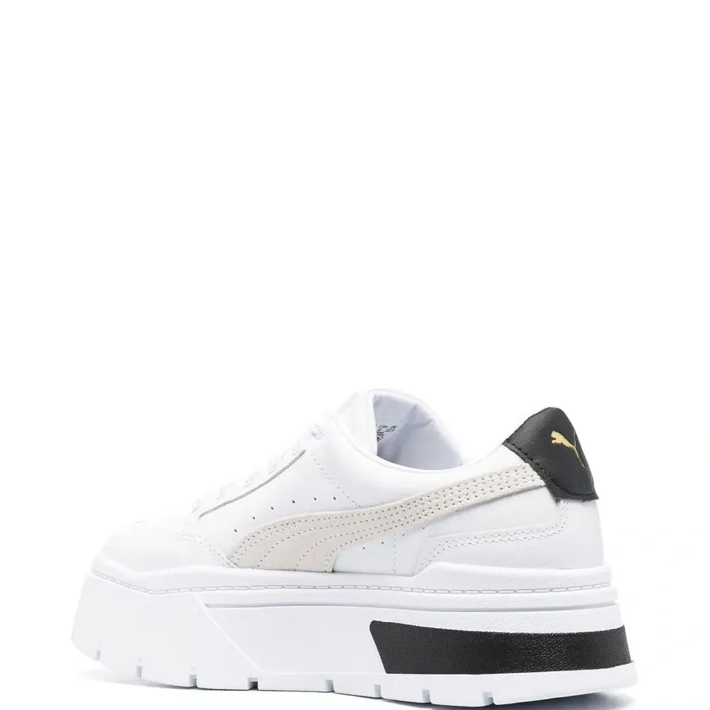 Массивные кроссовки на шнуровке Массивные кроссовки на шнуровке