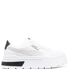 Массивные кроссовки на шнуровке