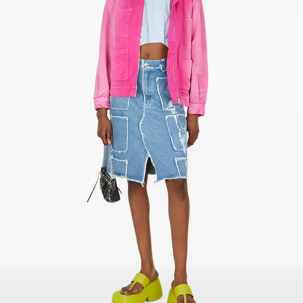 Куртка на молнии