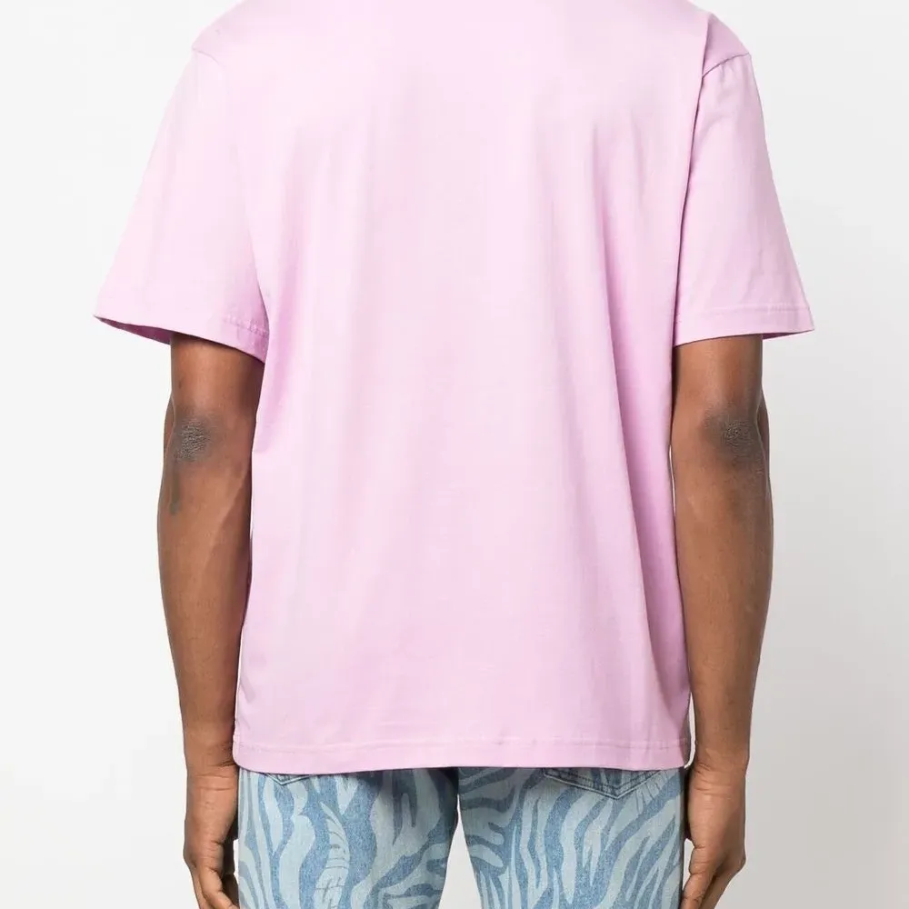 Футболка с вышитым логотипом