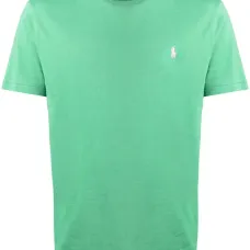 Футболка с вышитым логотипом