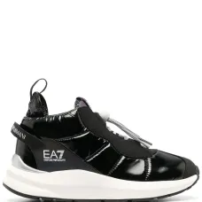 Кроссовки с дутыми вставками