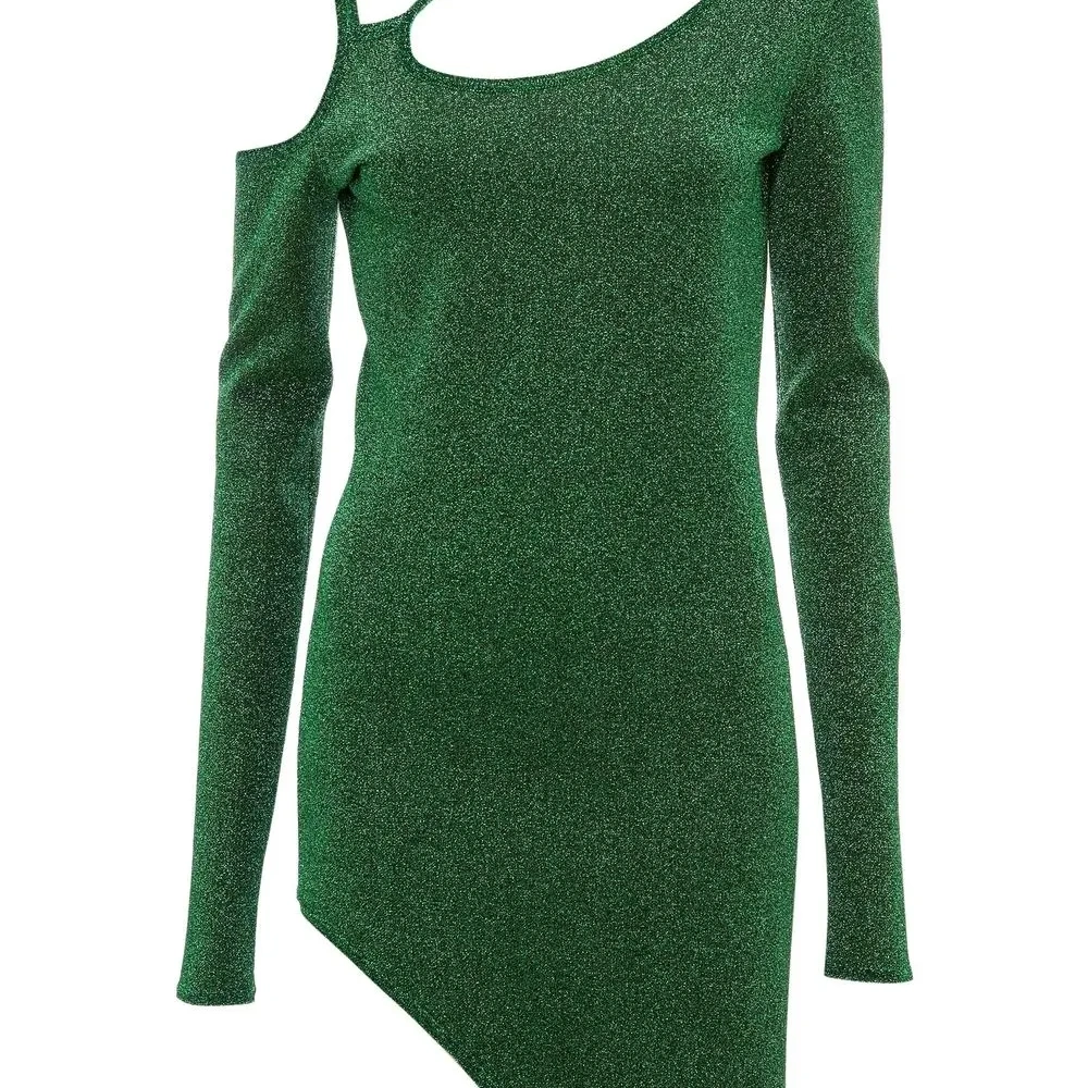 Платье асимметричного кроя с вырезами и блестками