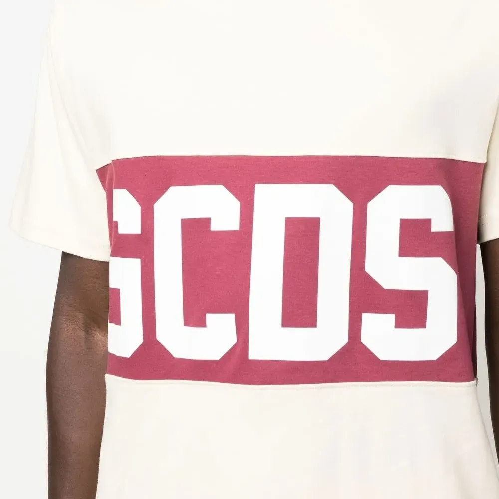 Футболка с логотипом