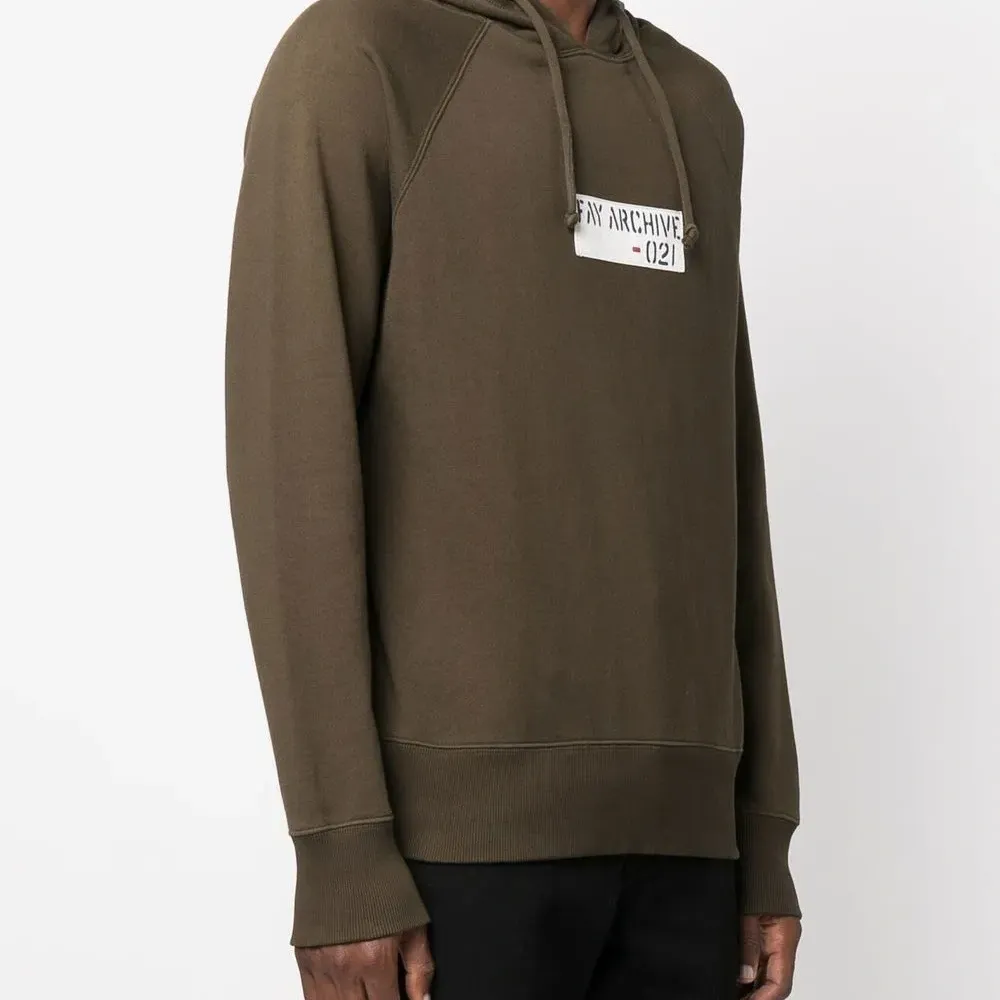 Худи с кулиской и логотипом