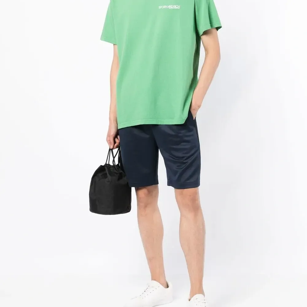 Футболка с логотипом