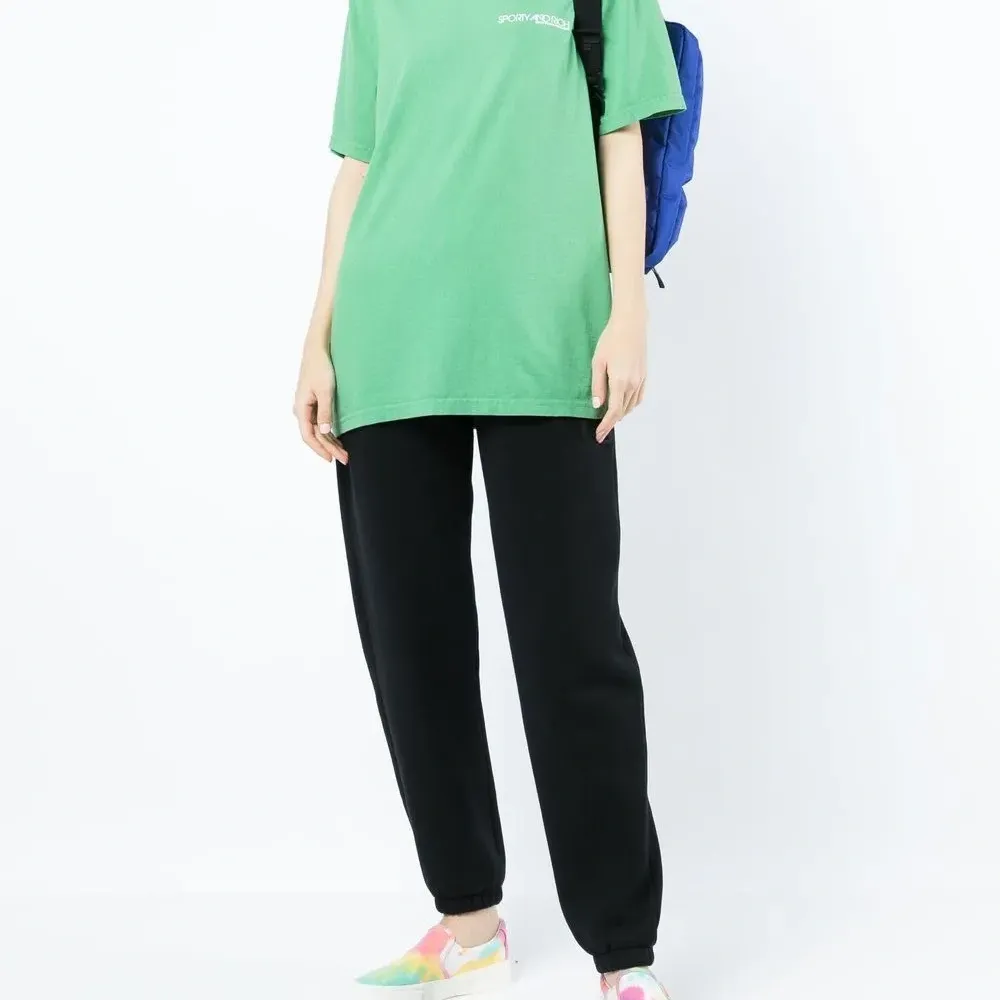 Футболка с логотипом