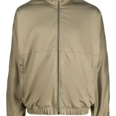 Топ с вышитым логотипом