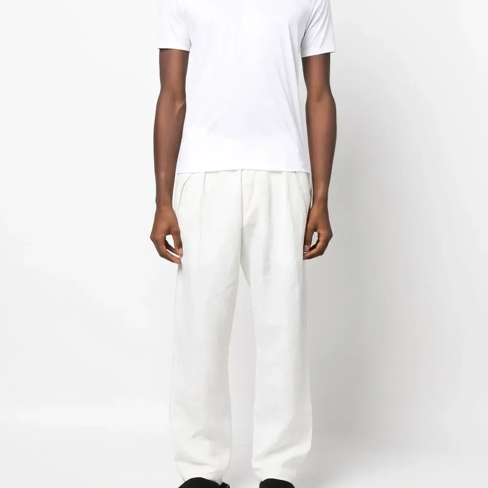 Футболка с круглым вырезом