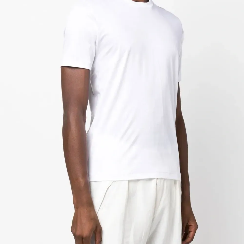 Футболка с круглым вырезом