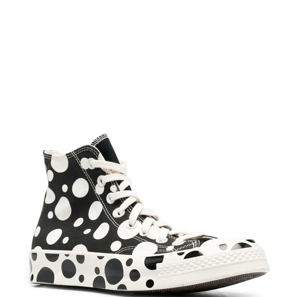 Кеды Chuck-Taylor в горох