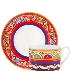 Чайный сервиз с геометричным узором