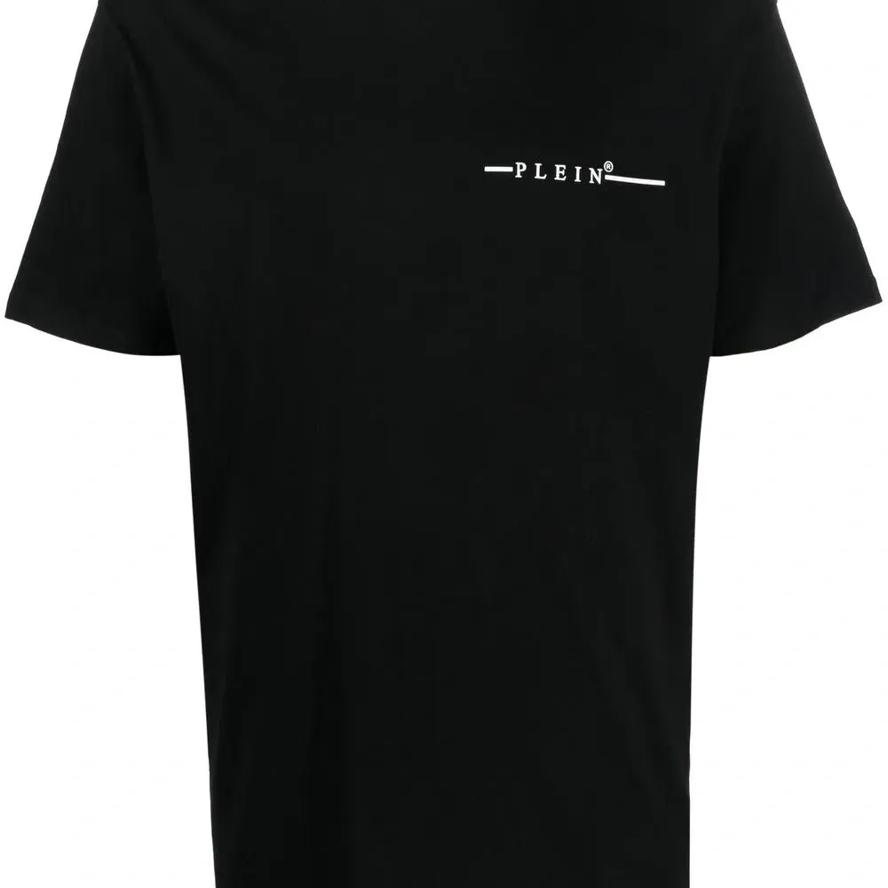 Футболка с логотипом