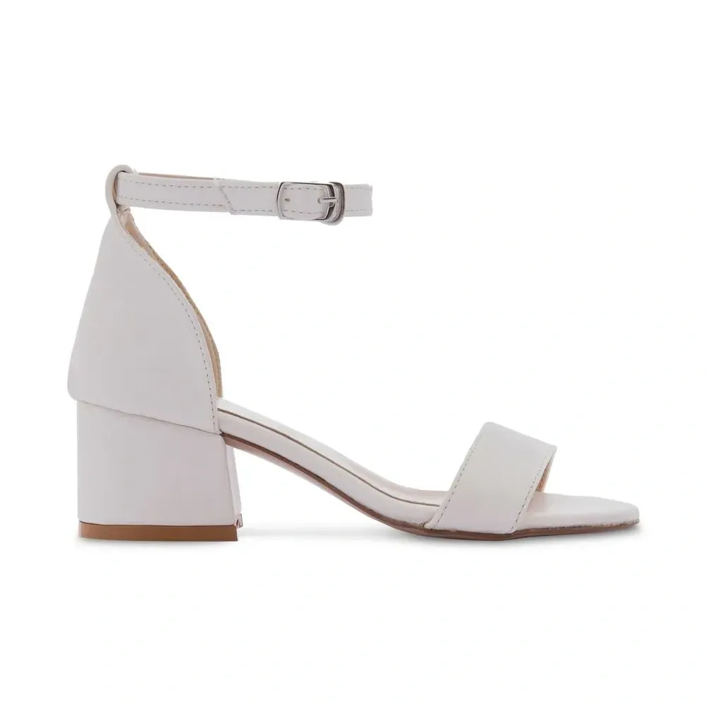 Босоножки на блочном каблуке