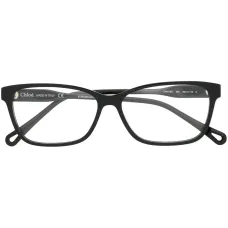 Очки в квадратной оправе