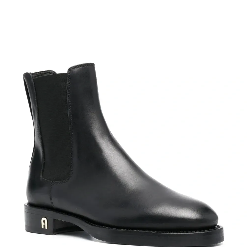 Ботинки по щиколотку Ботинки по щиколотку