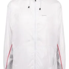 Ветровка с капюшоном