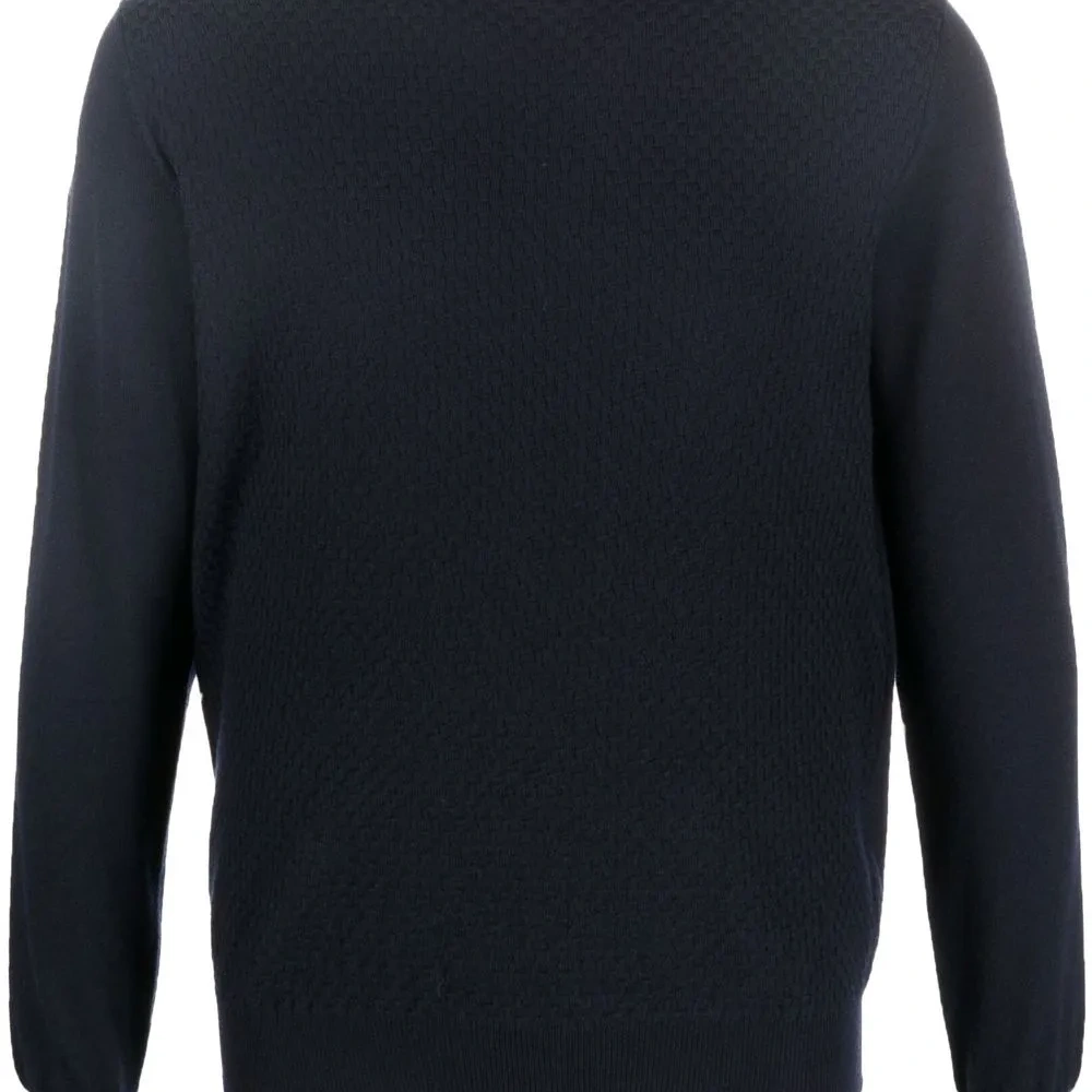 Джемпер с круглым вырезом