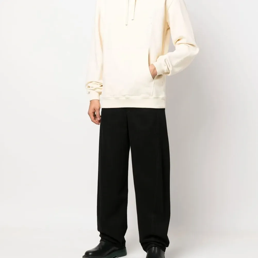 Худи с вышитым логотипом Худи с вышитым логотипом