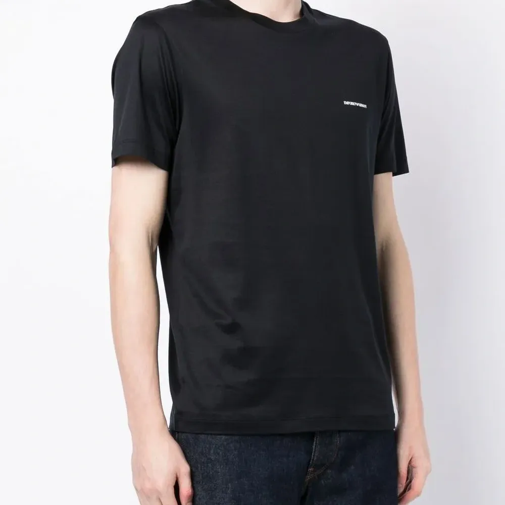 Футболка с логотипом