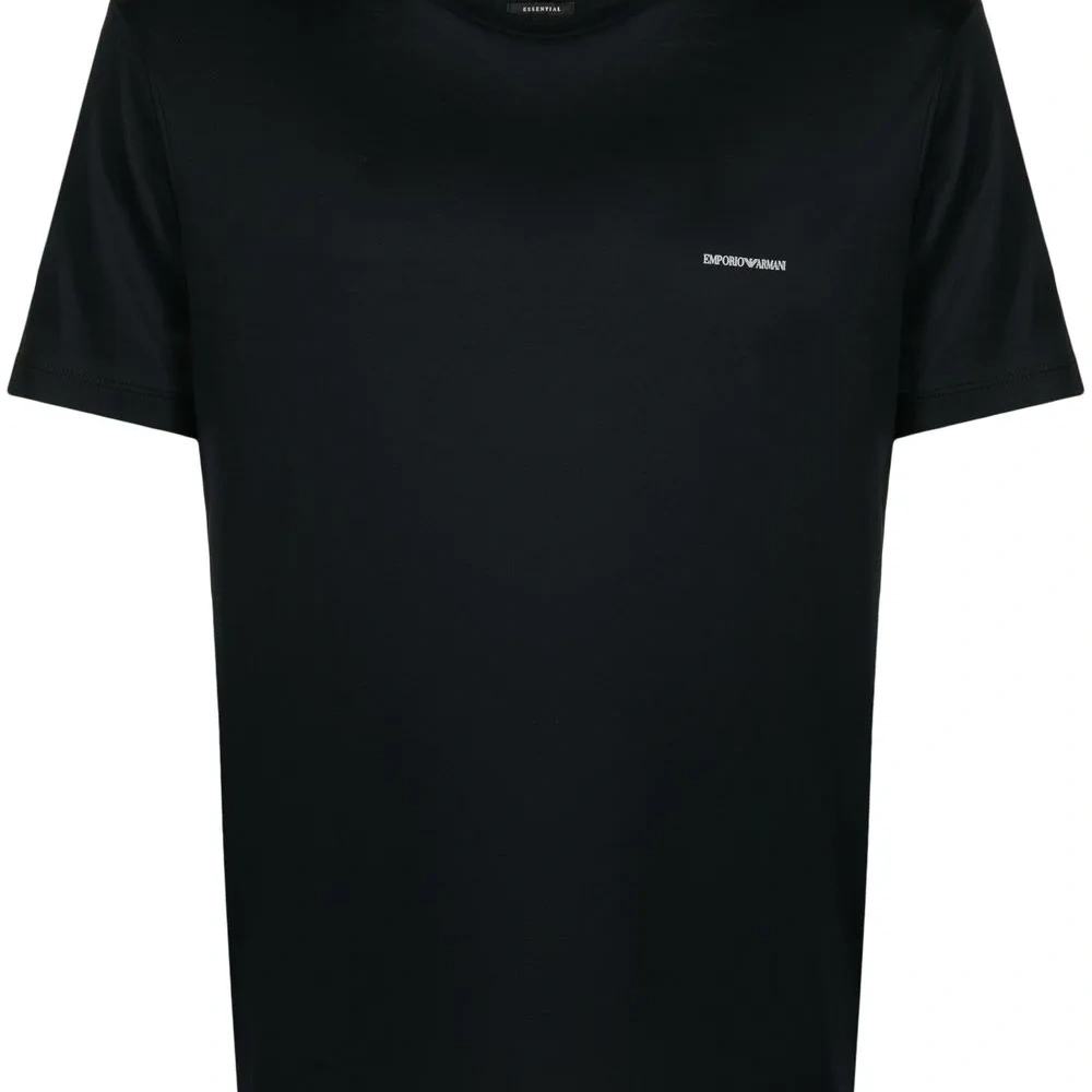 Футболка с логотипом