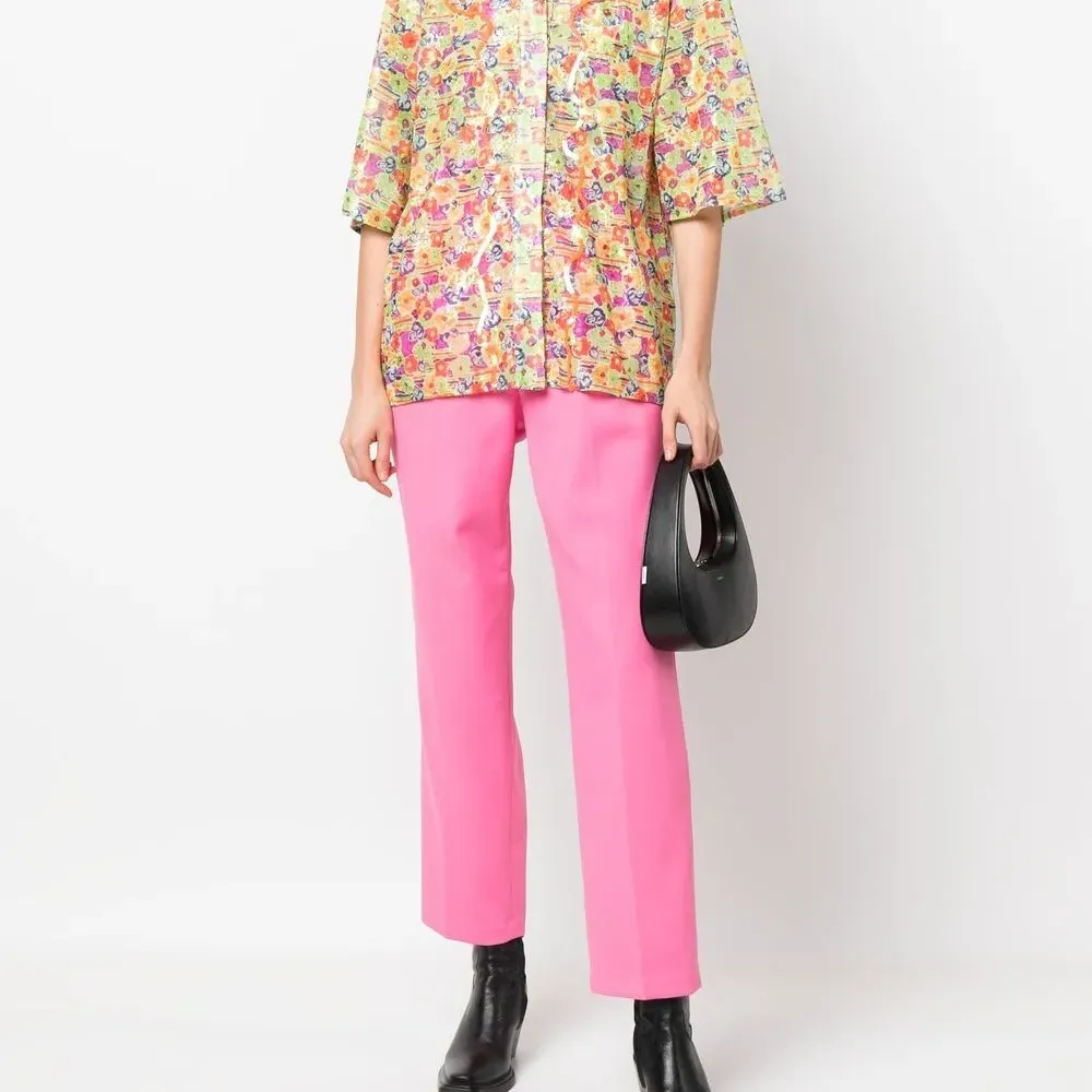 Рубашка с пайетками и цветочным принтом