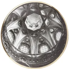 Тарелка с графичным принтом