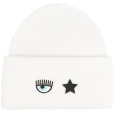 Шапка бини в рубчик с нашивками Шапка бини в рубчик с нашивками