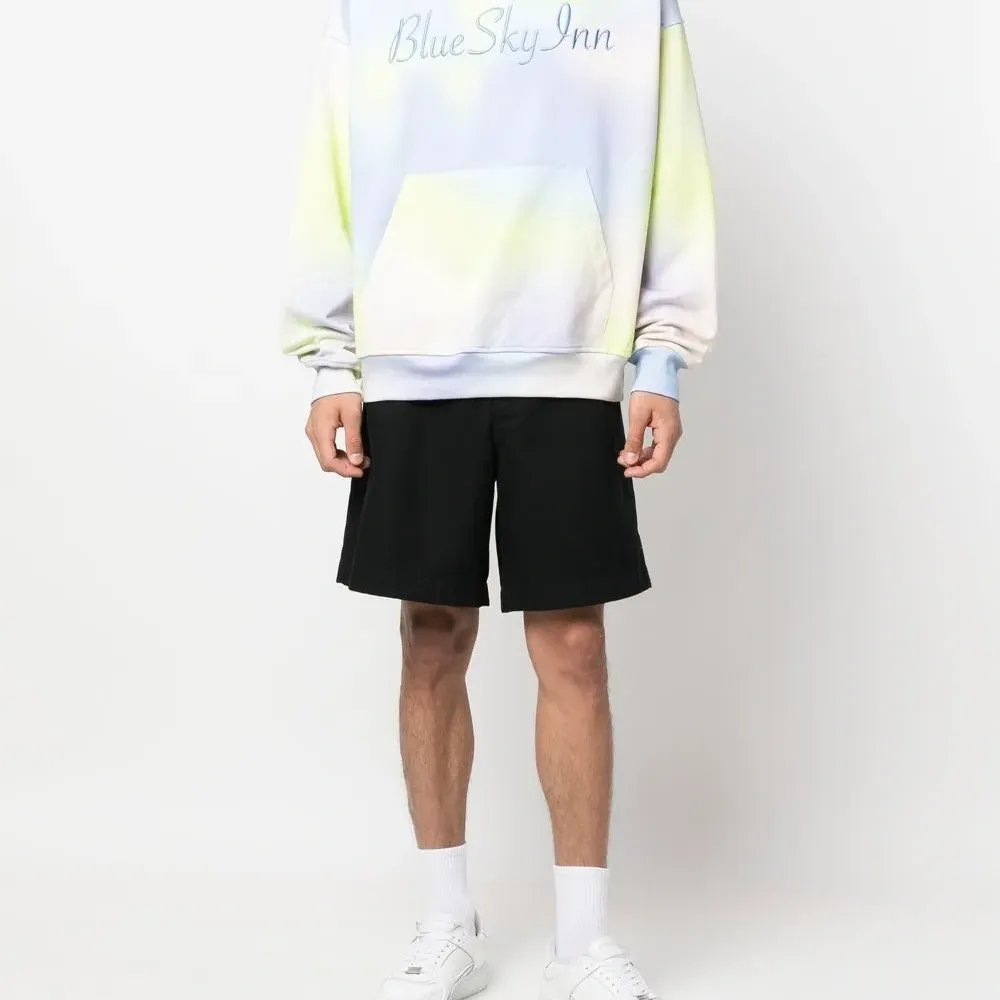 Худи с вышитым логотипом