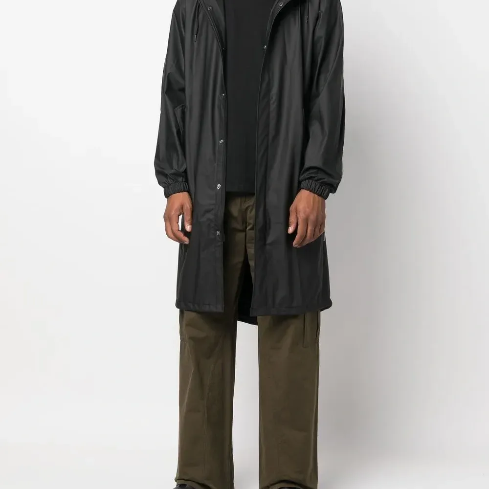 Плащ на молнии с капюшоном Плащ на молнии с капюшоном