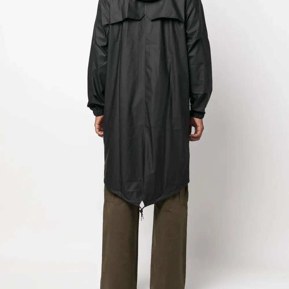 Плащ на молнии с капюшоном Плащ на молнии с капюшоном