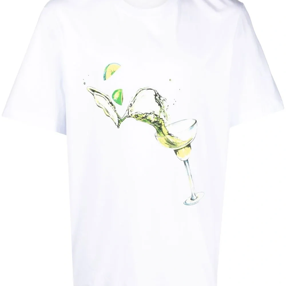 Футболка с логотипом