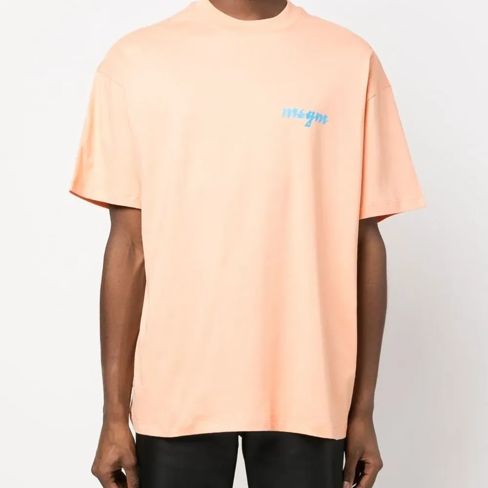 Футболка с логотипом