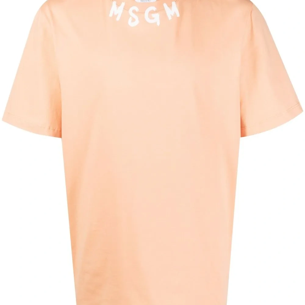 Футболка с логотипом