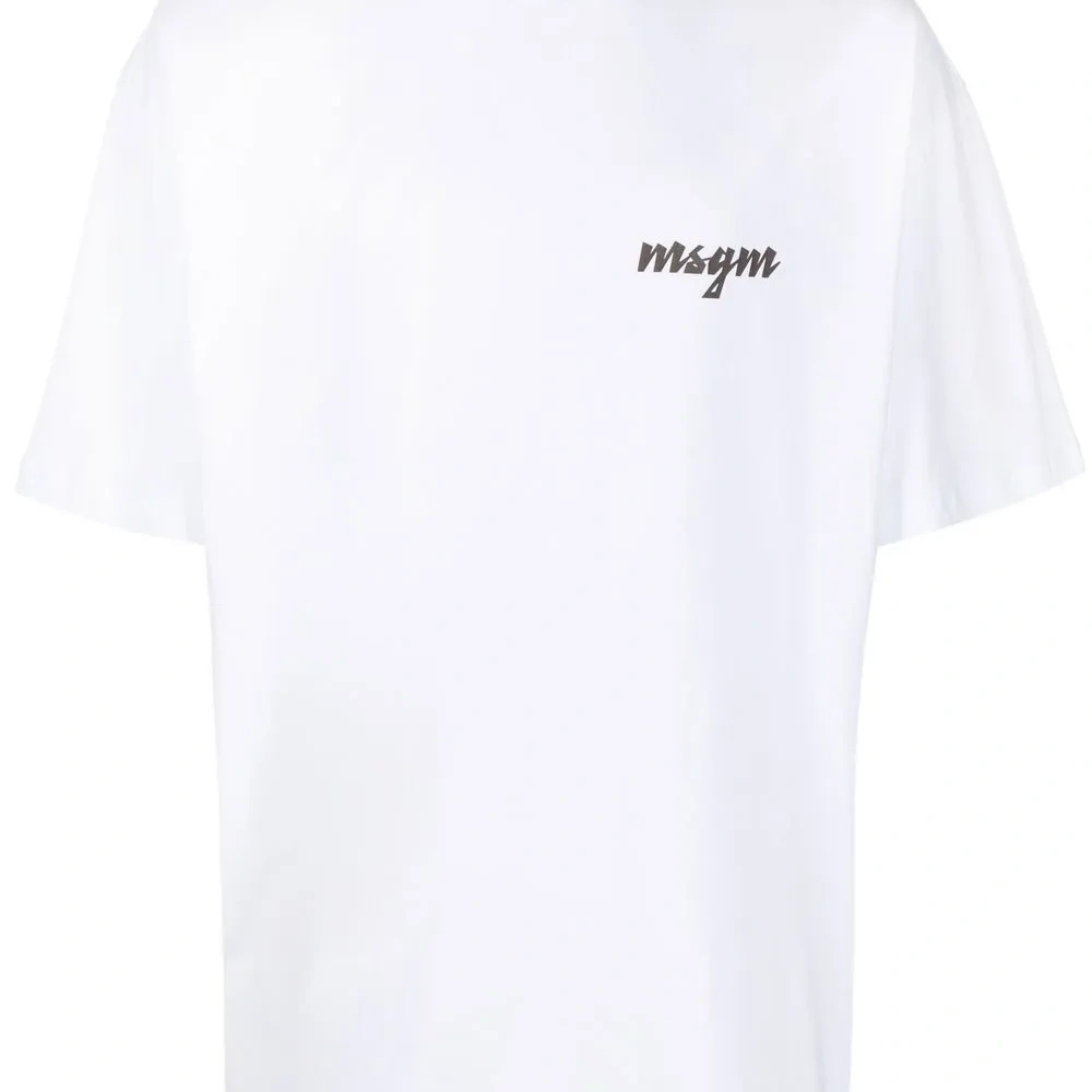 Футболка с логотипом