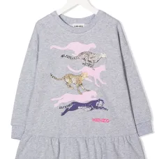 Платье-джемпер с оборками и логотипом