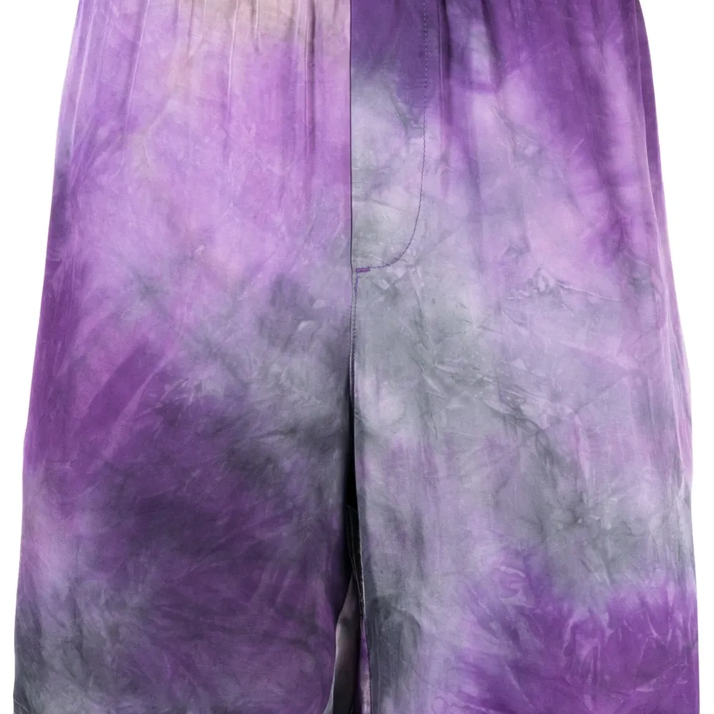 Спортивные шорты с принтом тай-дай