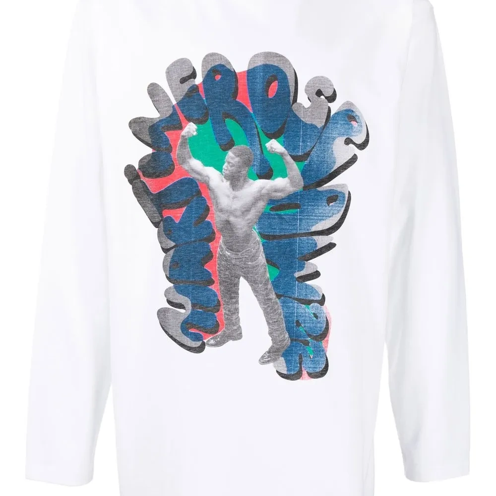 Футболка с длинными рукавами и принтом