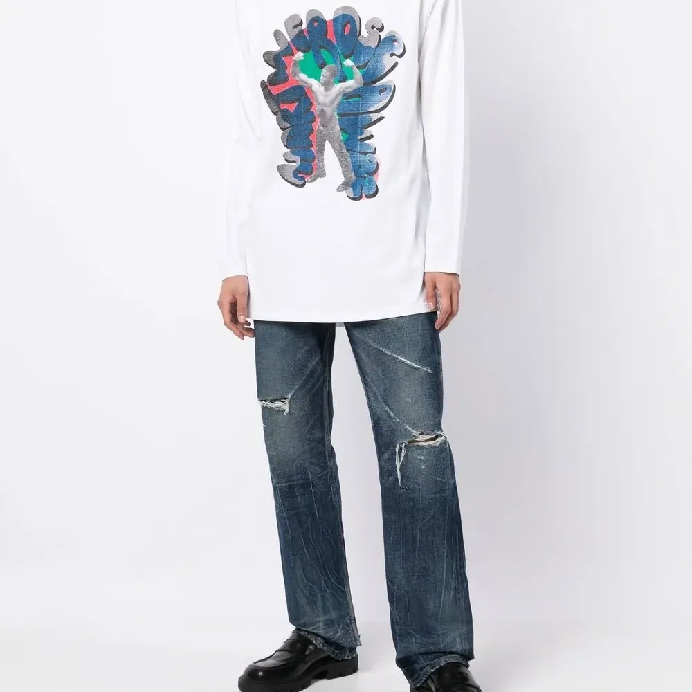 Футболка с длинными рукавами и принтом