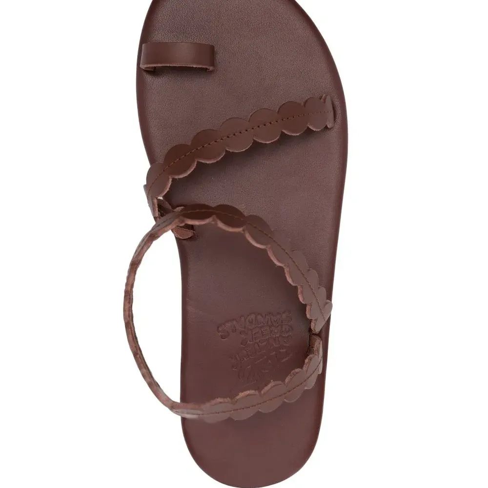 Сандалии с ремешками Сандалии с ремешками