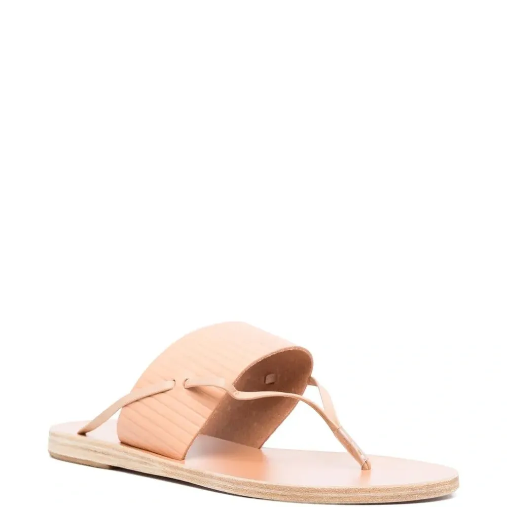 Сандалии с открытым носком