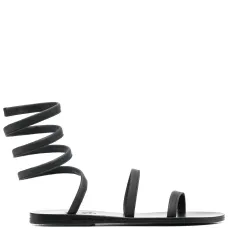 Сандалии с ремешками