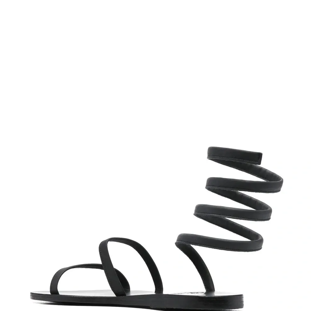 Сандалии с ремешками Сандалии с ремешками