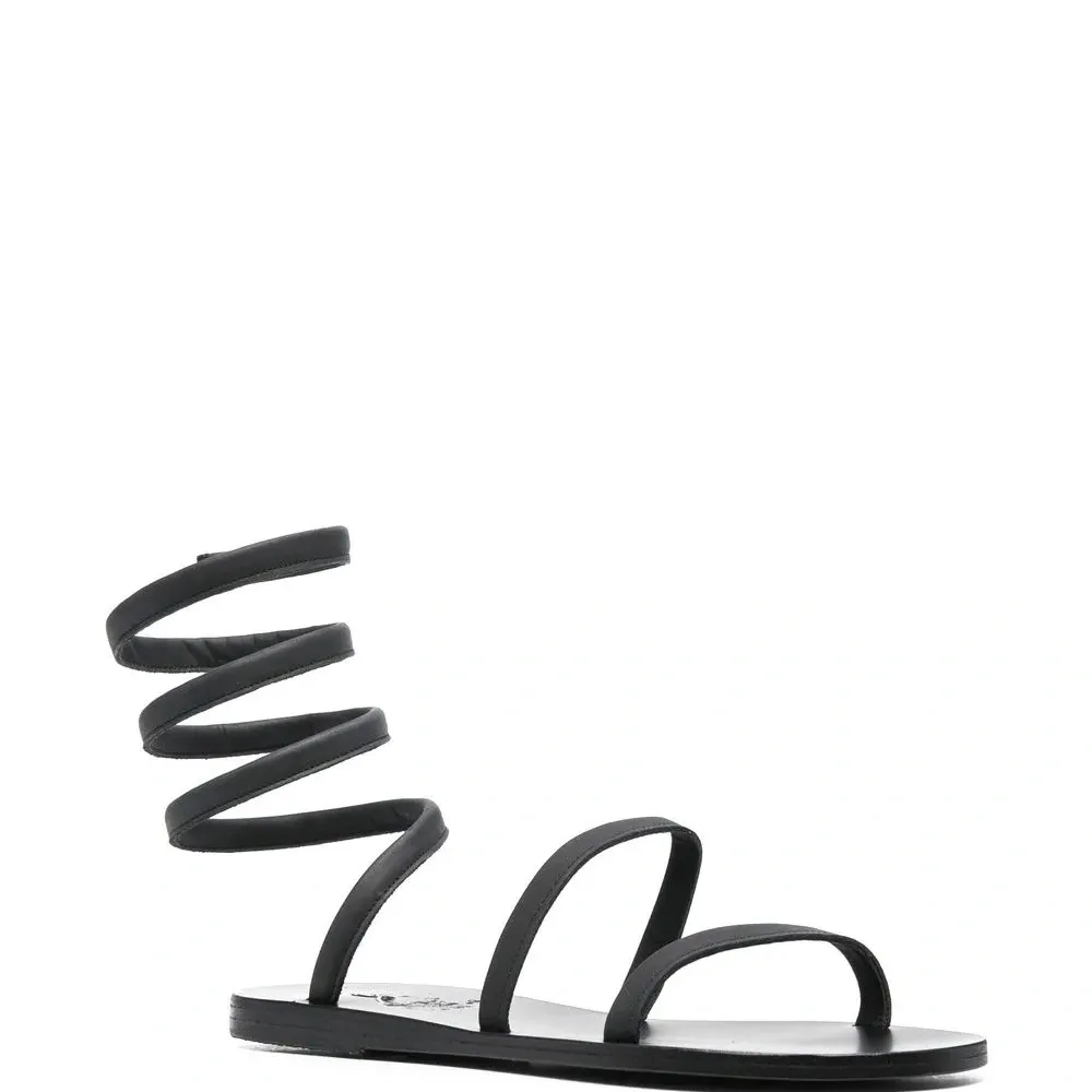 Сандалии с ремешками Сандалии с ремешками