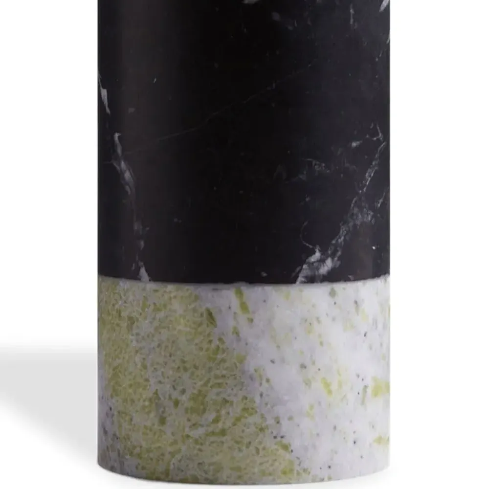 Бокал для вина в стиле колор-блок из коллаборации с Sunnei