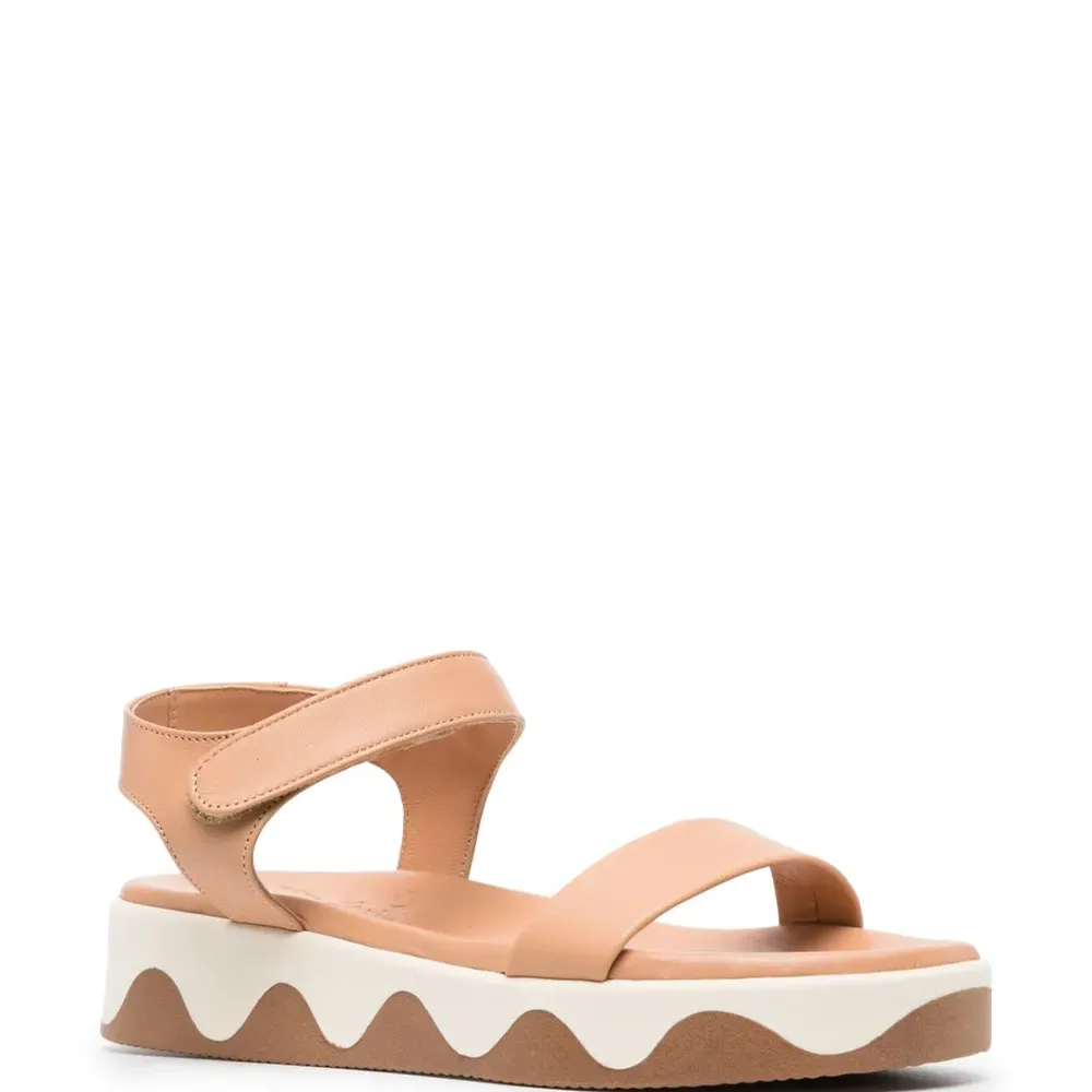 Сандалии Salamina